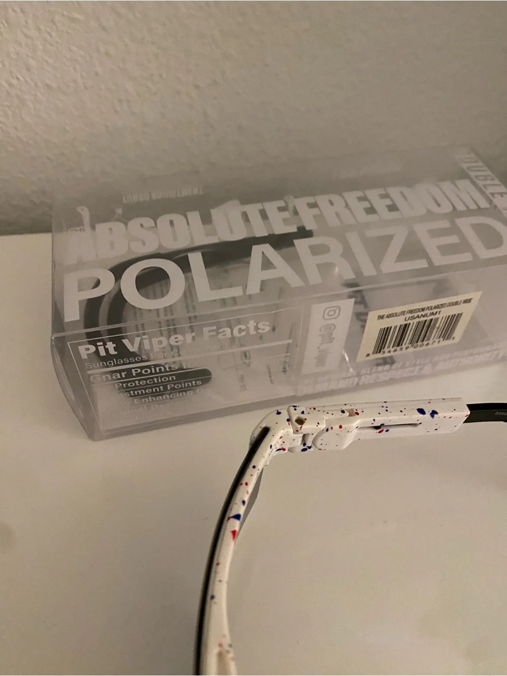 Like new sunglasses pit viper with box